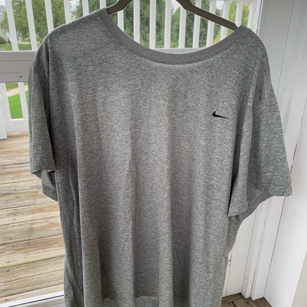 Nike Dri Fit T-shirt